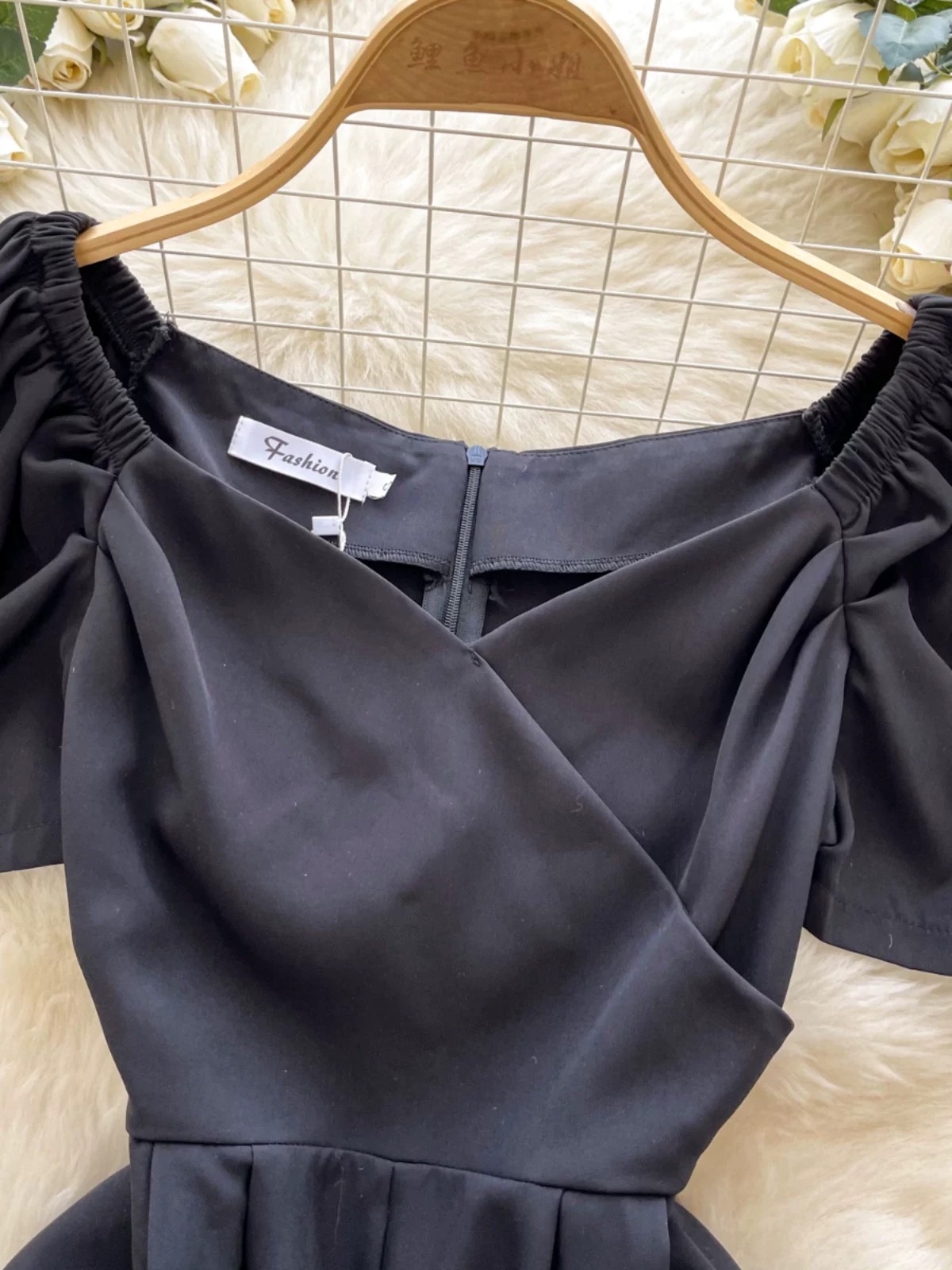 Blending in jumpsuit CJS180 images